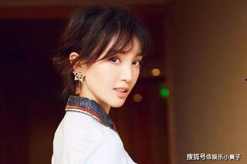 娱乐圈爆料小菊是谁的女儿,小菊身世揭秘，竟是某巨星之女！  第1张